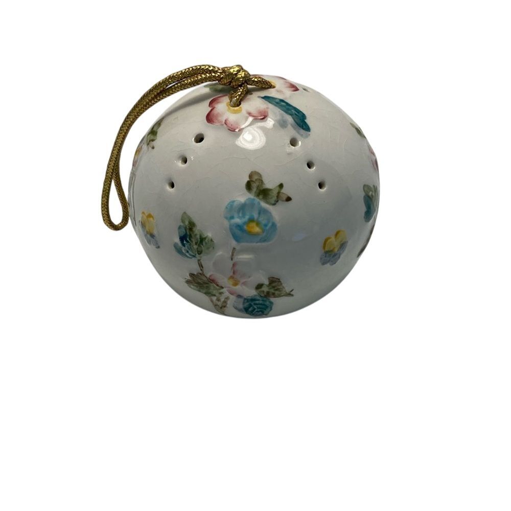 Neiman Marcus 3" Pomander Potpourri Ball Floris London Ceramic‎ Vintage